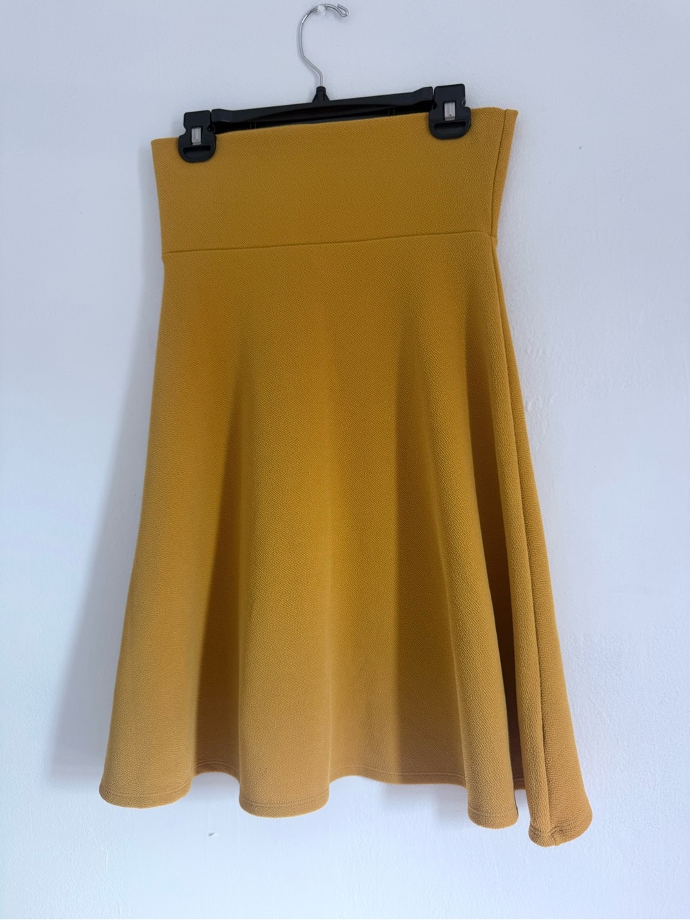 LuLaRoe Mustard Circle Skirt elastic waist - Picture 4 of 4